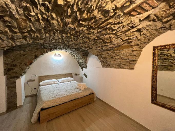 Appartamento Incantevole La Grotta Apricale Exteriör bild